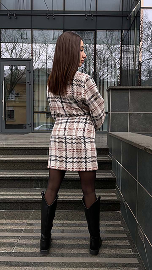 Твідовий костюм, бежевий з люрексом